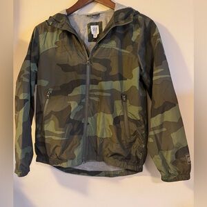 GAP Kids Windbreaker Hoodie Camo Jacket Large great condition